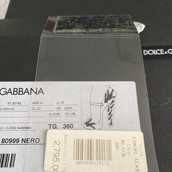 Dolce & Gabbana heals, state-of-the-art heal. One of a kind,cute black Maryjanes - Picture 16 of 16